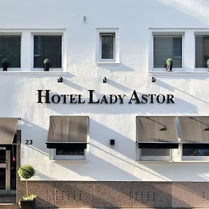 Sir & Lady Astor 3*, Dusseldorf Germany